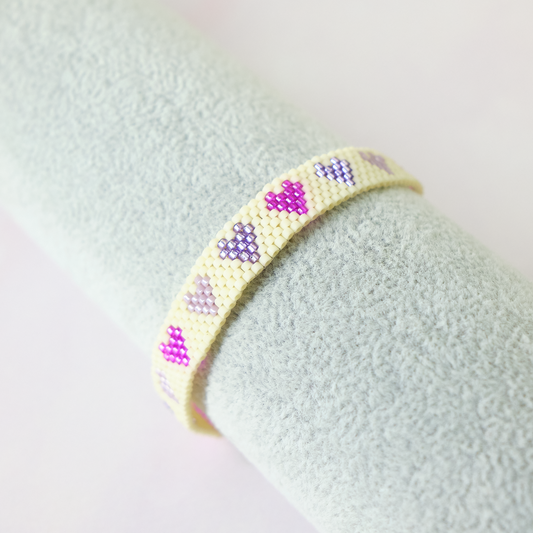 Pulsera Miyuki Corazones - Crema