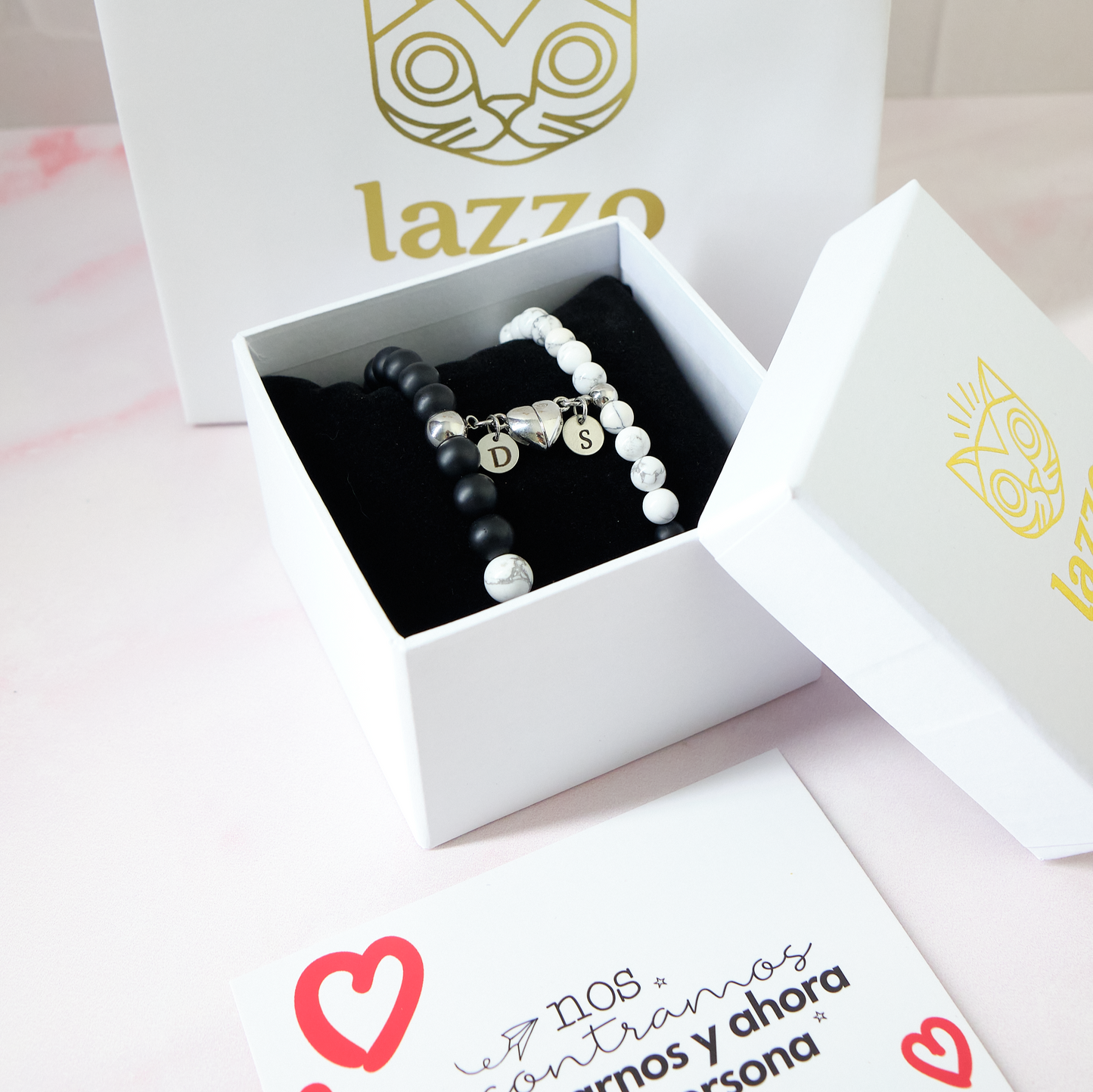 Pack - Pulseras Distancia -Howlita Blanco & Onix Negro Mate - Personalizadas