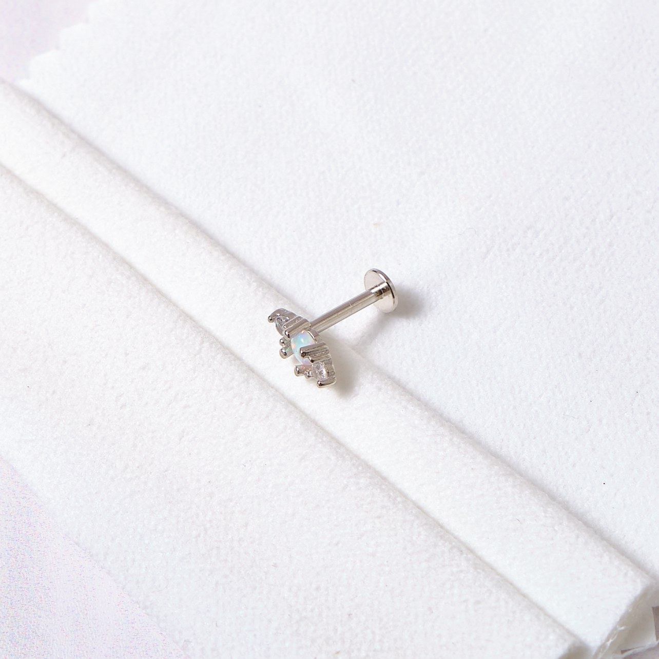 Piercing Regina - Ópalo - Silver - 7x3mm