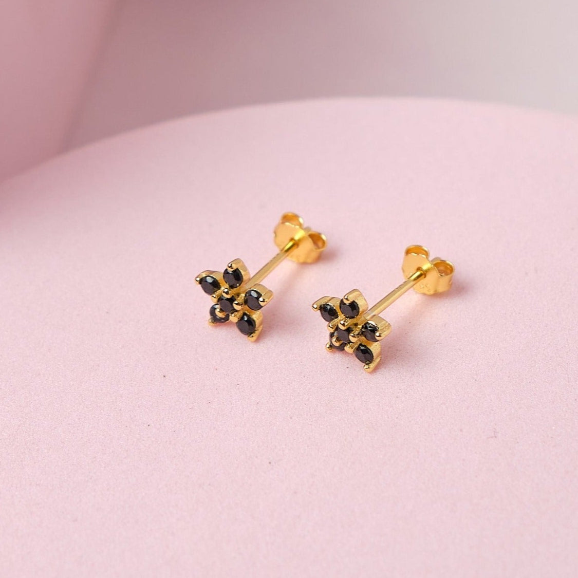 Aretes Alelí - Negro - Gold - 6mm