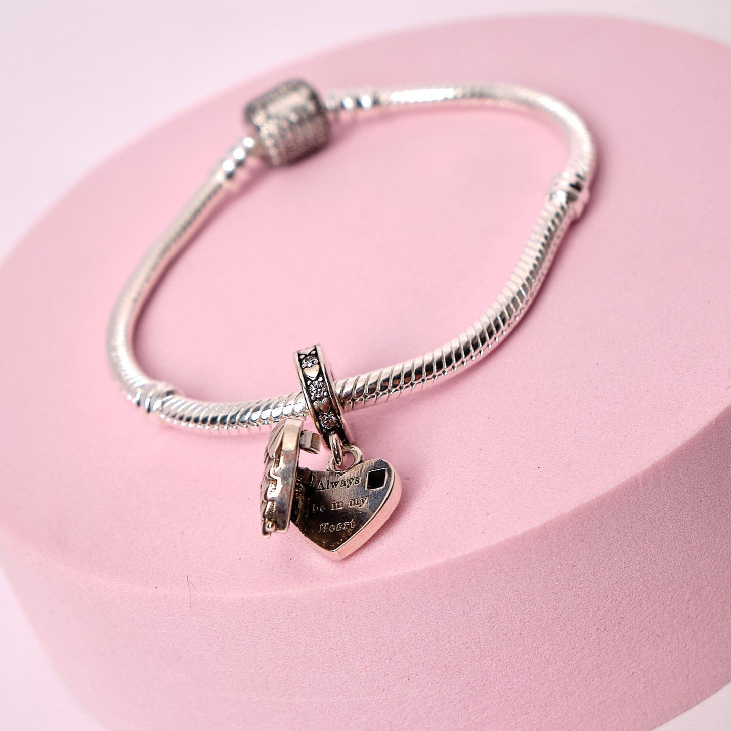 Charm Corazón con Alas