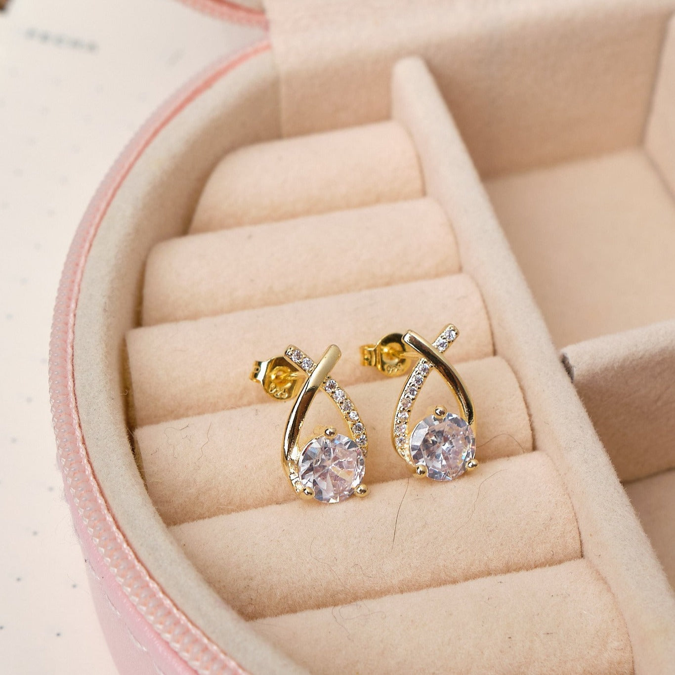 Aretes Ivette - Cristal - Gold - 14x8mm