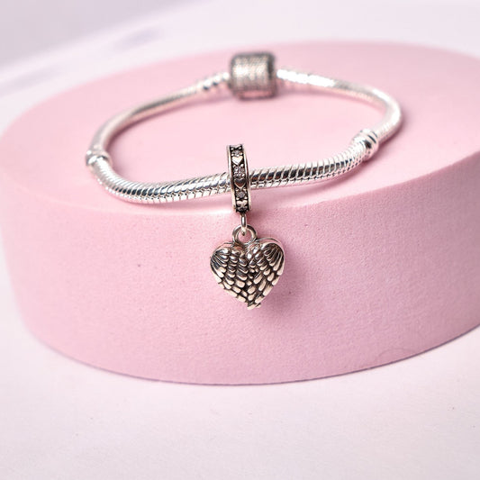 Charm Corazón con Alas