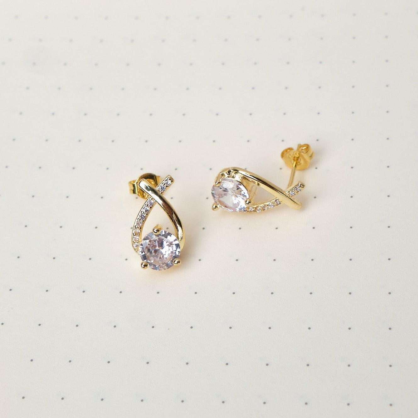 Aretes Ivette - Cristal - Gold - 14x8mm